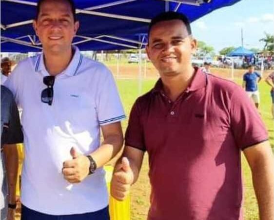 Vereador é denunciado por emprestar carro oficial a ex-secretário de saúde