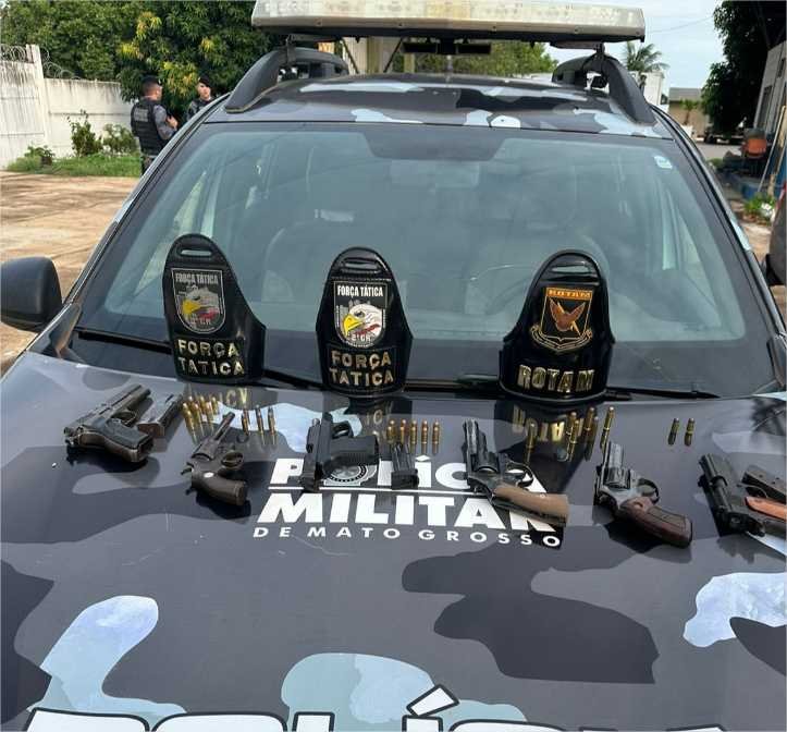 PM impede roubo a concessionária de veículos e prende oito integrantes de quadrilha