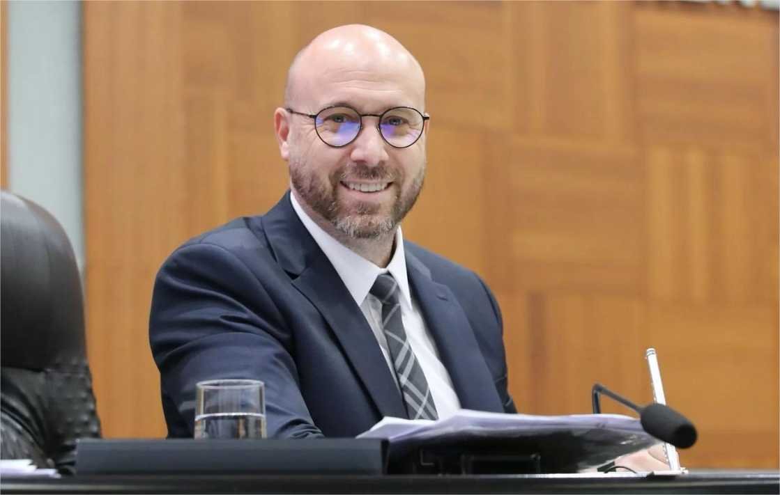 No 1° ano na AL, Beto deixa sua marca e reforça: “Política é saber ouvir as pessoas”