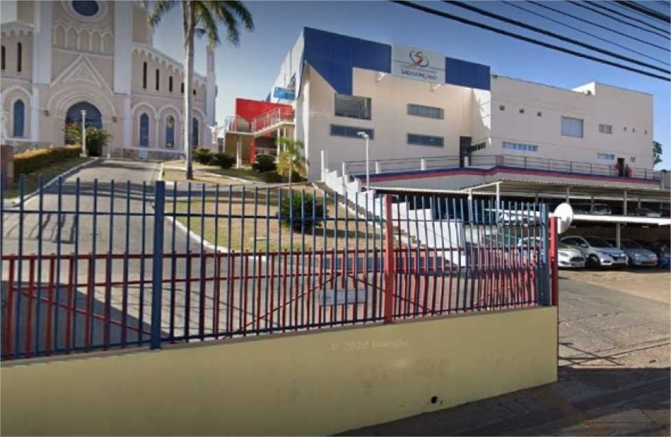 Defesa de professor alega inocência e contesta teor de diálogo