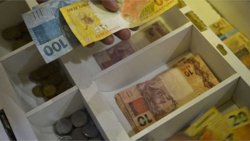 Brasil salta duas posições e se torna a nona economia do mundo em 2023