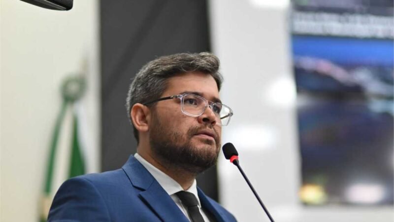 Fellipe Corrêa apresenta pedido de cassação ao prefeito de Cuiabá por descumprimento de orçamento
