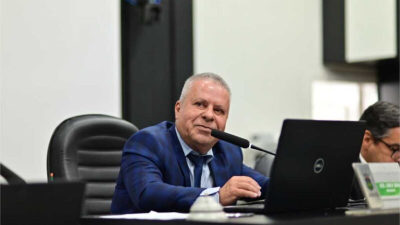 Chico vê “malandragem” e ameaça empresário com condução coercitiva