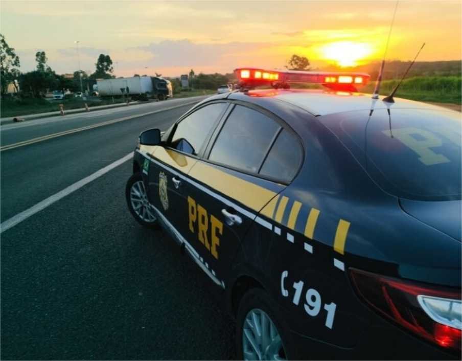 PRF prende condutor de carro por transportar eletrônicos sem nota fiscal em Nova Mutum