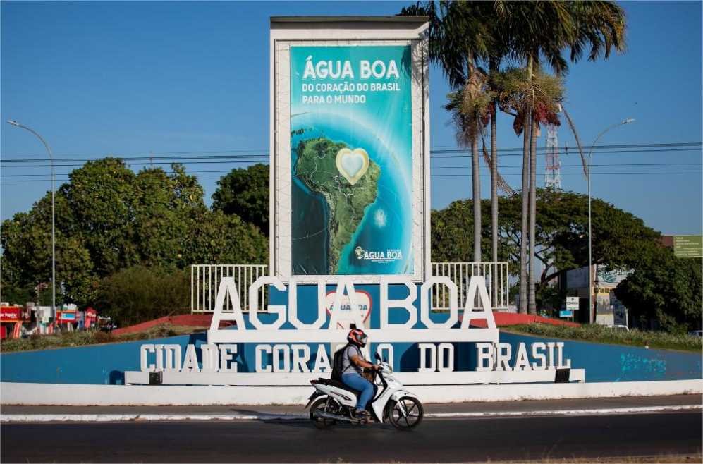 Governo de MT garante desenvolvimento em Água Boa com asfalto novo, escolas e investimentos no social