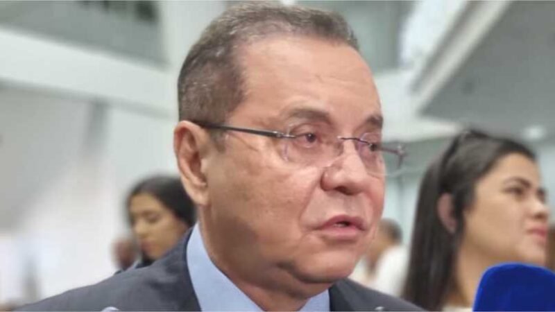 Botelho cobra definição do governador sobre candidatura à Prefeitura ou liberação dos deputados