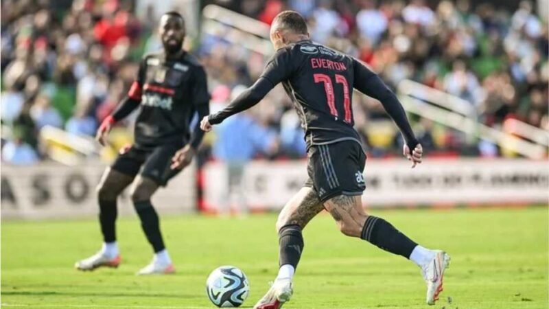 Com grande atuação de Cebolinha, Flamengo vence amistoso nos Estados Unidos