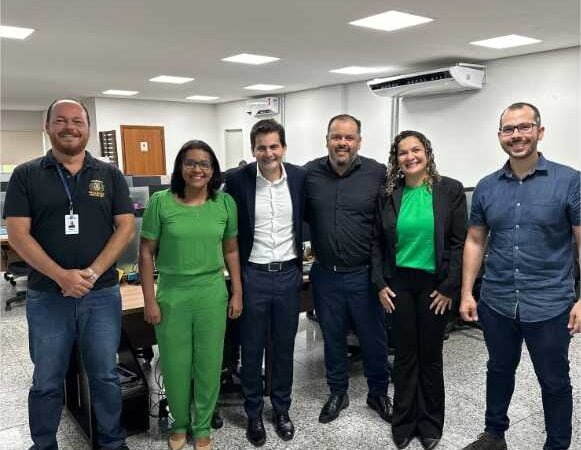 Fabio anuncia suspensão da taxa de lixo pelo Procon