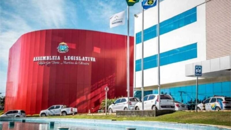 Deputados votam LOA 2024 e outros 20 projetos para limpar pauta nesta quinta; entenda