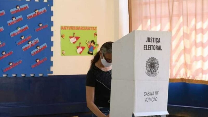 Prazo para regularizar título eleitoral vai até dia 8 de maio