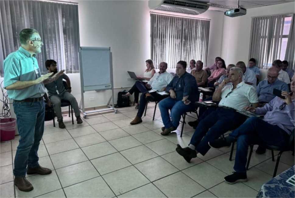 Marfrig sedia workshop da Embrapa sobre produção de Carne Baixo Carbono