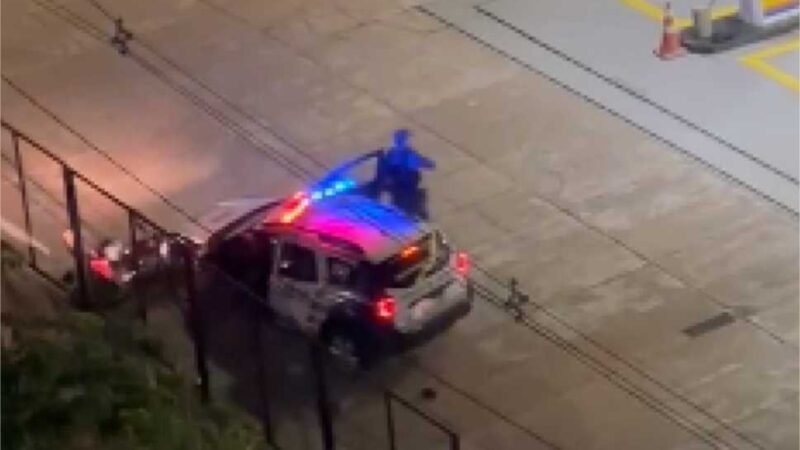 Dupla de motociclistas é presa em perseguição policial de grupo em fuga; veja vídeo