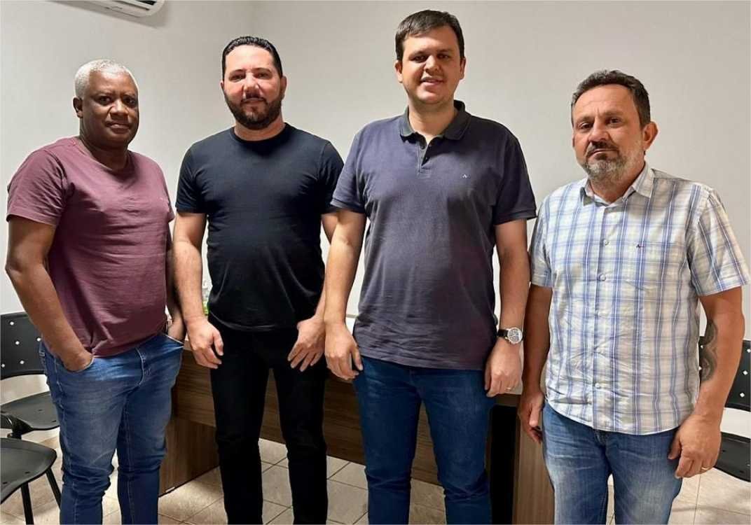 Bancada do MDB reforça união e defende pré-candidatura de Thiago Silva a prefeito