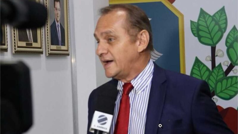 Lei de Wilson Santos garante regras para cobrança de dívidas em MT