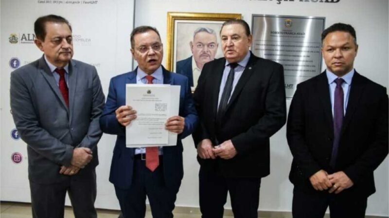 Botelho cobra diálogo para suspender decreto que anula licença para obras de ferrovia