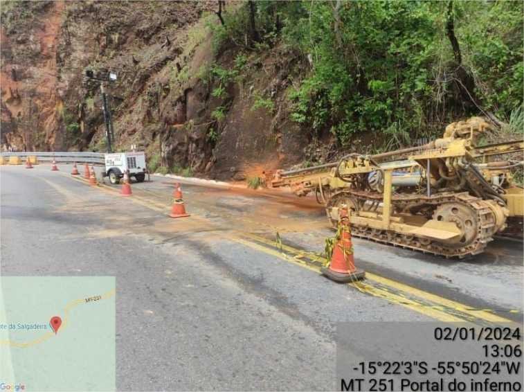 Sinfra inicia teste para instalação de telas de contenção nos paredões do Portão do Inferno