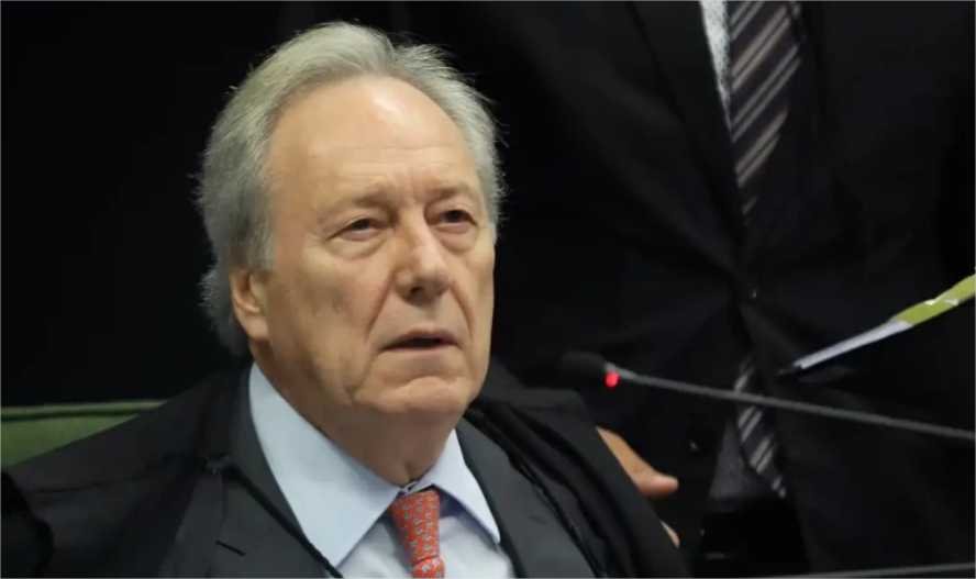 Lula anuncia Lewandowski como novo ministro da Justiça e Segurança Pública