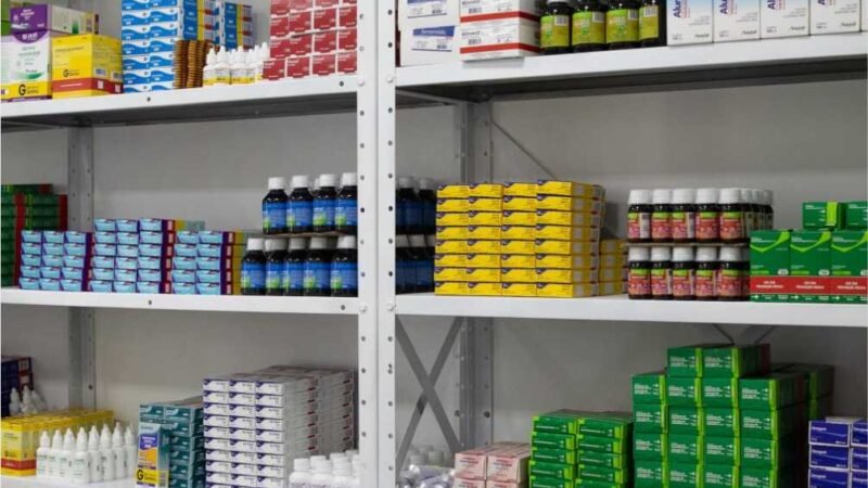 Unidades de saúde de Cuiabá foram entregues com estoque de medicamentos e insumos para 20 dias