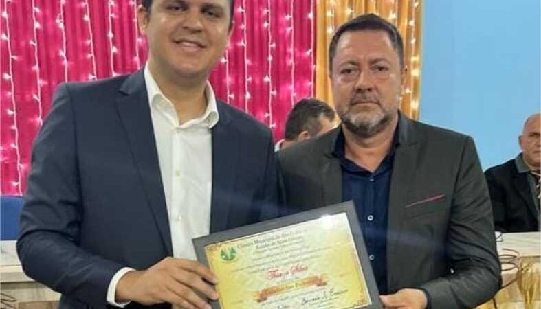 Thiago Silva recebe o título de cidadão são-pedrense pelas ações realizadas em São Pedro da Cipa