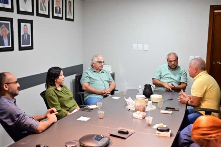 Presidente Chico 2000 visita Sindicato Rural de Cuiabá e estreita laços com o agronegócio
