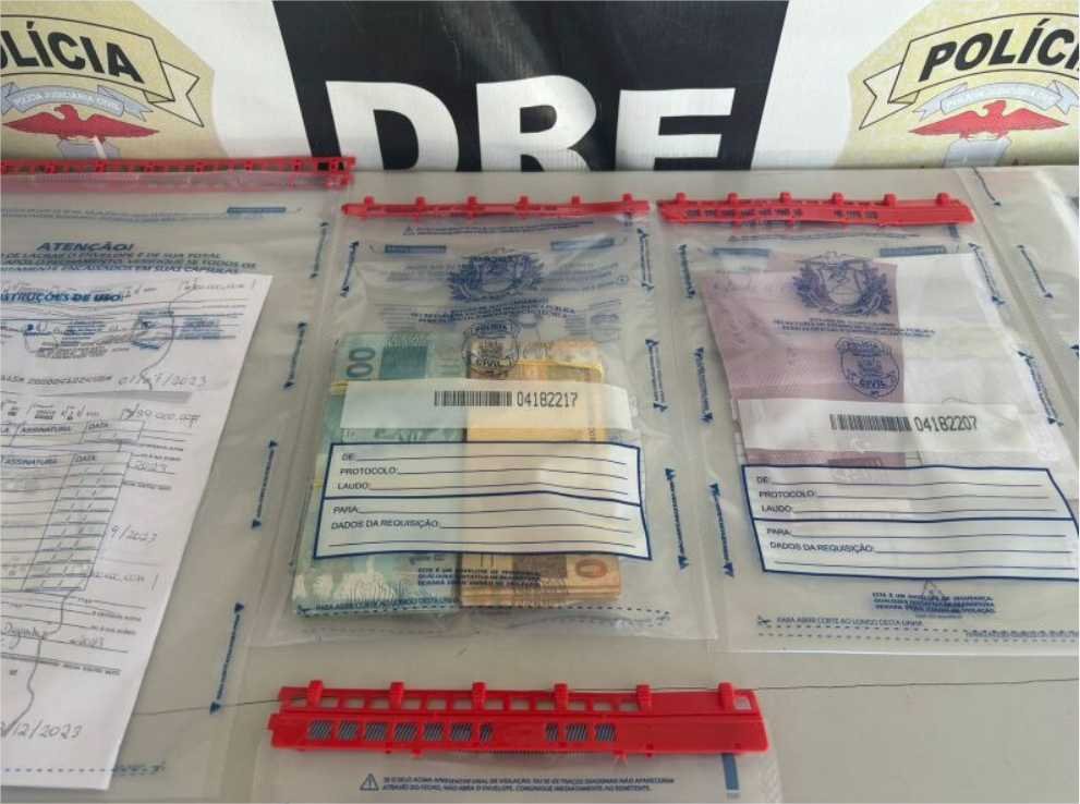 Empresário de Cuiabá é preso em operação do AL e polícia apreende R$ 15 mil em sua casa; veja vídeo
