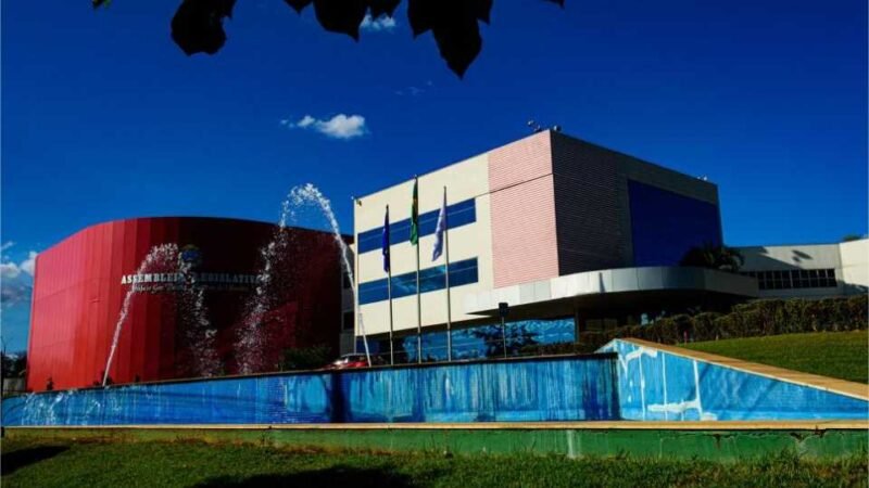 Proposta do Governo de MT que libera pesca de mais de 100 espécies de peixes é aprovada em 2ª votação na AL