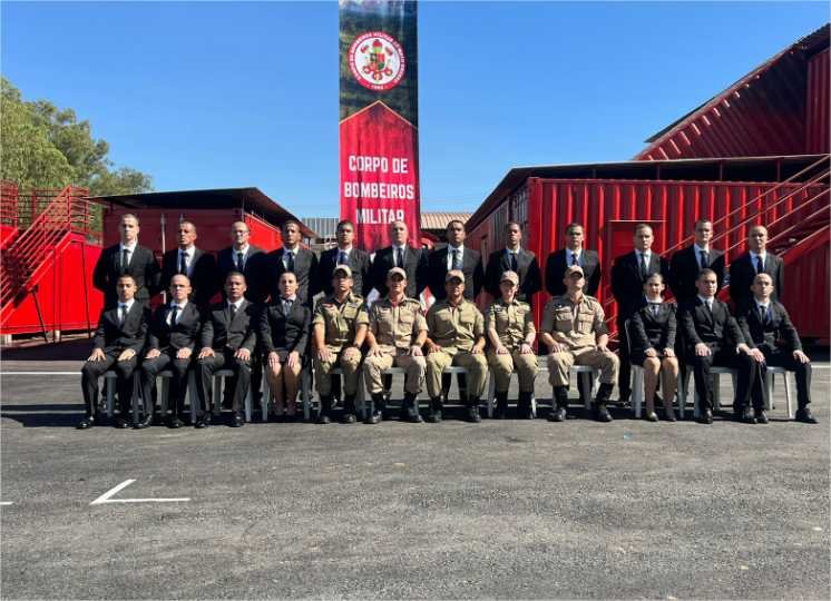 Corpo de Bombeiros Militar entrega Espadim do 1° Curso de Formação de Oficiais nesta sexta-feira (2)