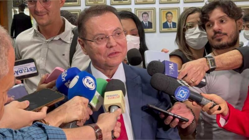 Irritado, Botelho diz que está de ‘saco cheio’ por indefinição de candidatura do UB – VEJA VÍDEO