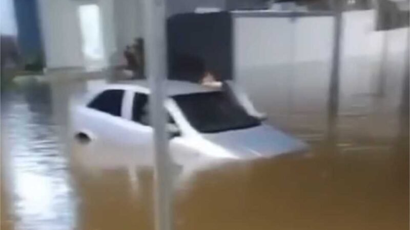Chuva causa enchente e deixa diversos moradores desabrigados em Cáceres; veja vídeo