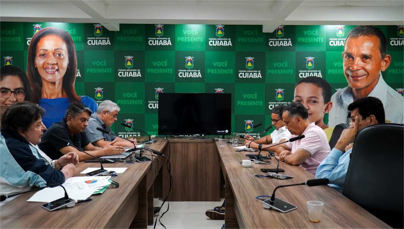 Vereador Luis Claudio sugere parceria para recuperar malha viária de Cuiabá