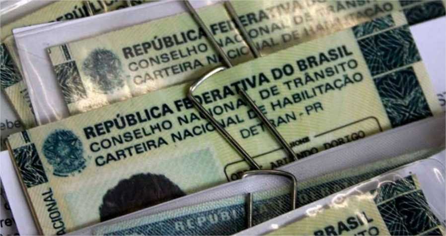 Desconto na CNH: Motoristas poderão renovar o documento com valor reduzido; entenda