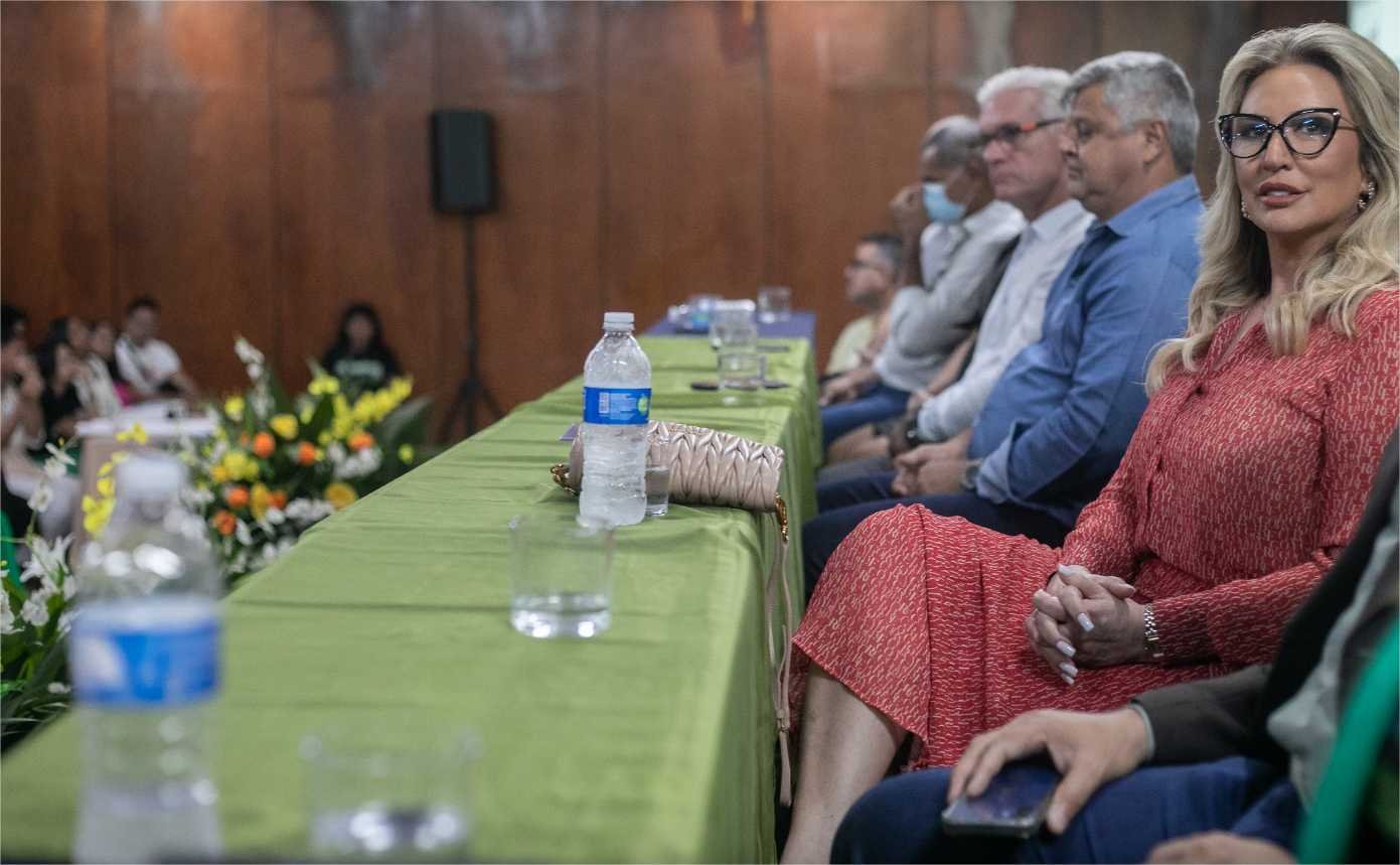 Primeira-dama destaca avanços na educação e acredita na área para combater desigualdade social