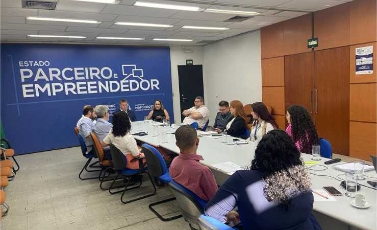 Governo de MT apresenta plano com medidas de combate à desigualdade para prefeitos do Médio Araguaia