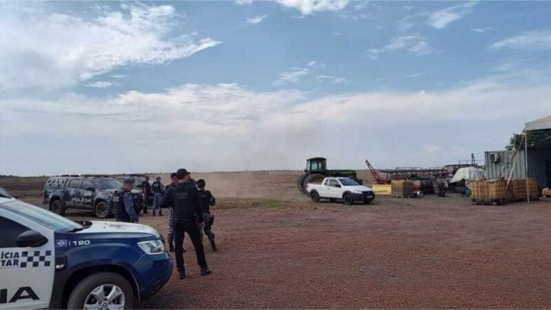 Governo de MT sanciona lei que pune invasores de terras