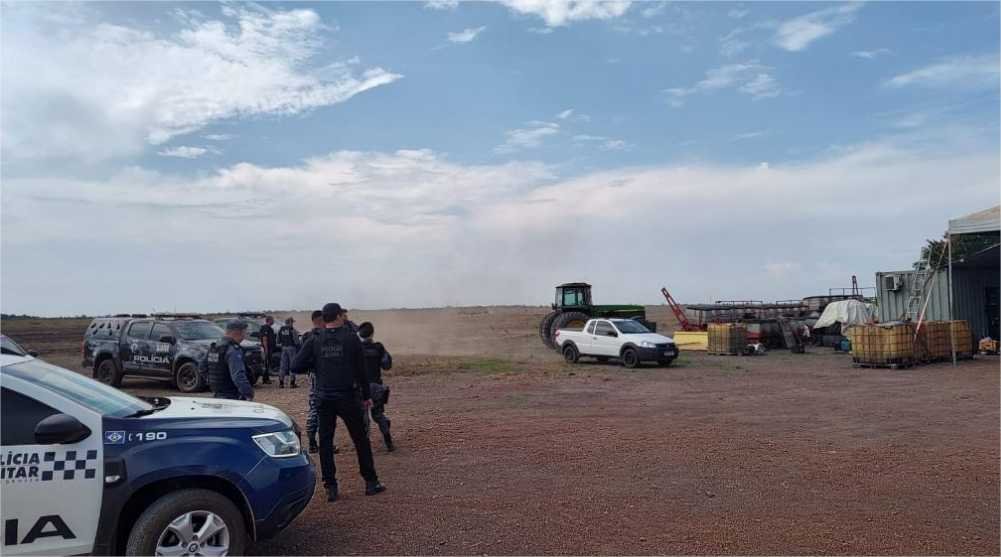 Governo de MT sanciona lei que pune invasores de terras