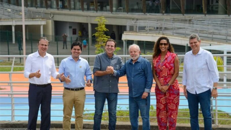 Lula lança a pedra fundamental do novo campus do IFRJ no Complexo do Alemão