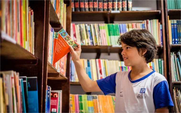 Livros de escritores regionais são lançados com apoio de edital do Governo do Estado