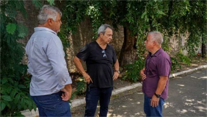 Presidente da Câmara ouve demandas de moradores de três bairros da Capital