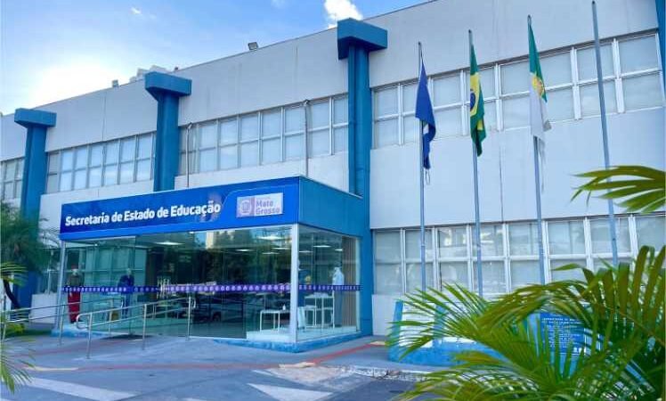 Seduc divulga resultado preliminar dos 100 estudantes selecionados para intercâmbio na Inglaterra