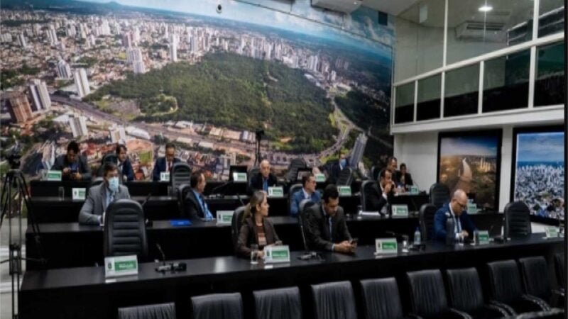 Câmara aprova requerimentos e pareceres da CCJR durante sessão desta quinta-feira (15)