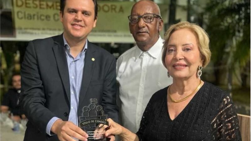 Thiago Silva é homenageado com título de cidadão em Alto Garças