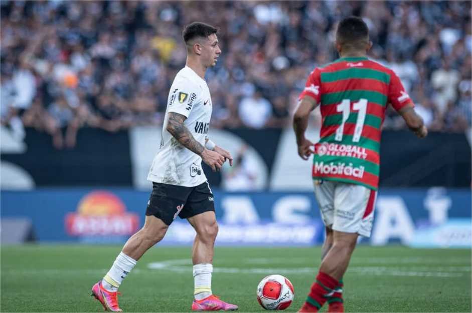 Corinthians volta a vencer no Paulistão e espanta a crise