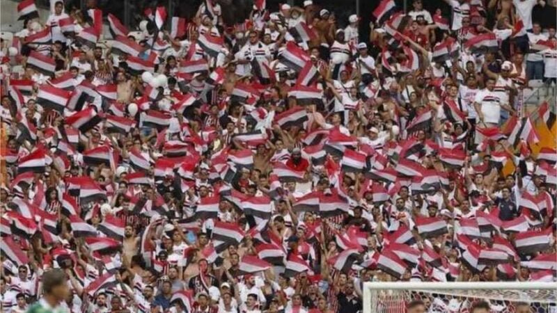 Rafael pega dois pênaltis, São Paulo vence o Palmeiras e é campeão da Supercopa Rei