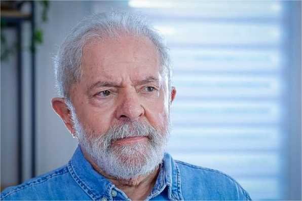 Polícia Federal investiga vaquinha on-line para matar Lula