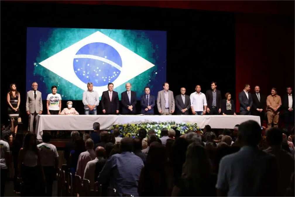 Botelho destaca legado de Dante de Oliveira no lançamento do filme “A Primavera de Dante”