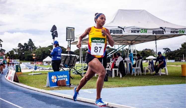 Atletas do programa de bolsa do Governo de MT conquistam medalhas em competição de atletismo