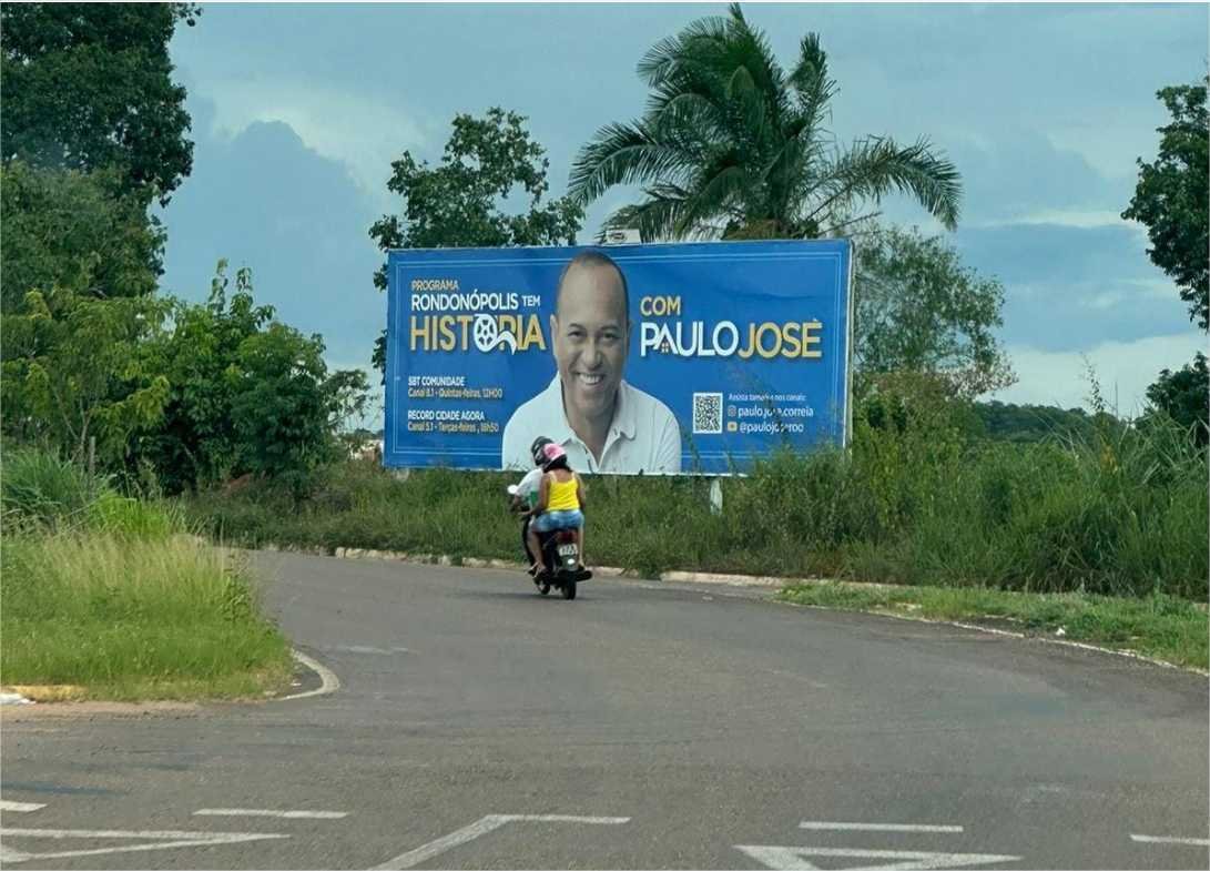 Justiça revoga liminar de Paulo José e o obriga a retirar outdoors