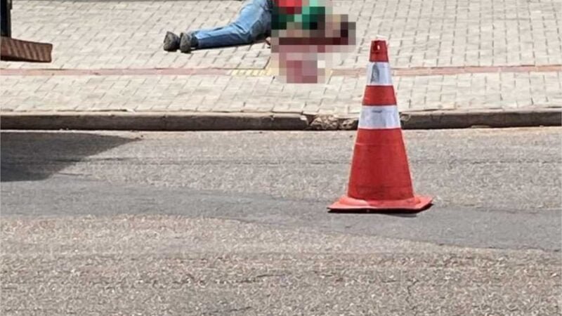 Homem é assassinado a tiros durante trabalho em avenida de MT
