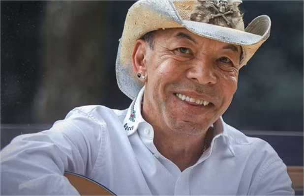 Cantor Chrystian passará por cirurgia de transplante de rim em São Paulo