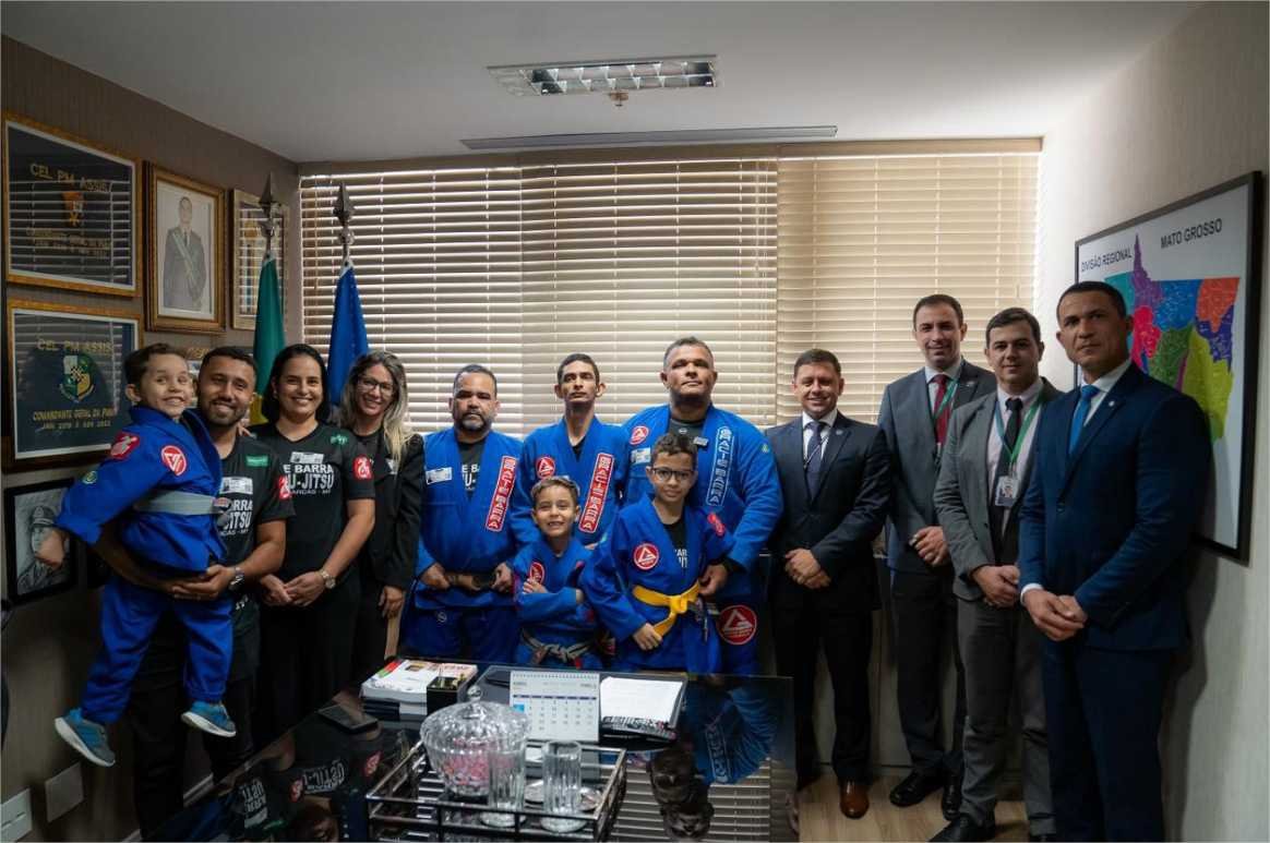 Coronel Assis recebe paratletas de jiu-jítsu de MT na Câmara Federal